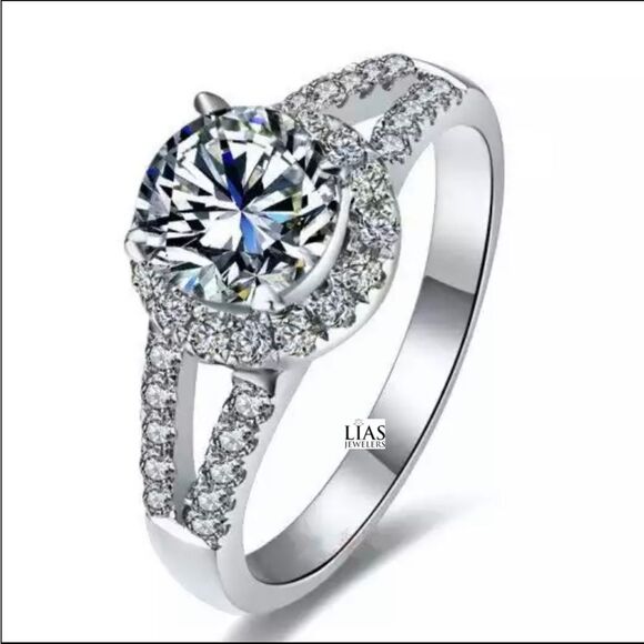 New 18k white gold engagement ring main image 0